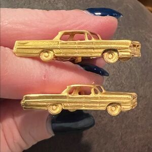 Vintage Gold 1960’s Car Shaped Mens Cuff Links